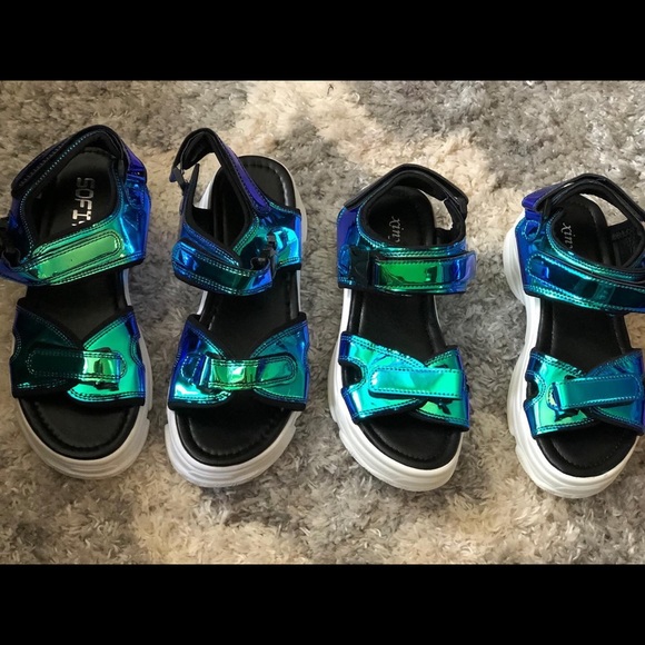 Open toe wedge - Picture 2 of 2